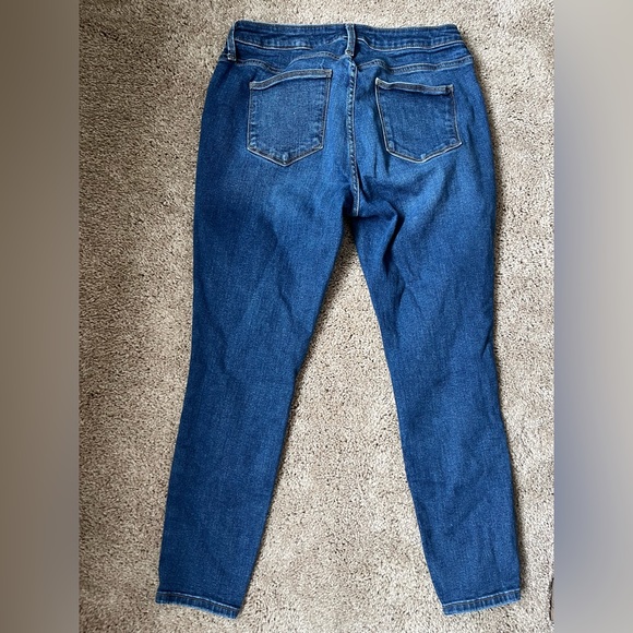 Used Universal Thread jeans - Picture 2 of 3